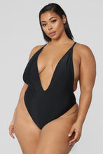 Load image into Gallery viewer, Sunburst Swimsuit - Black.f